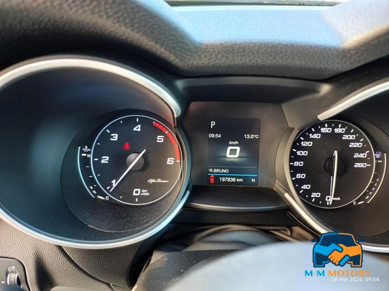 Alfa Romeo Stelvio 2.2 t Business rwd 160cv auto my19