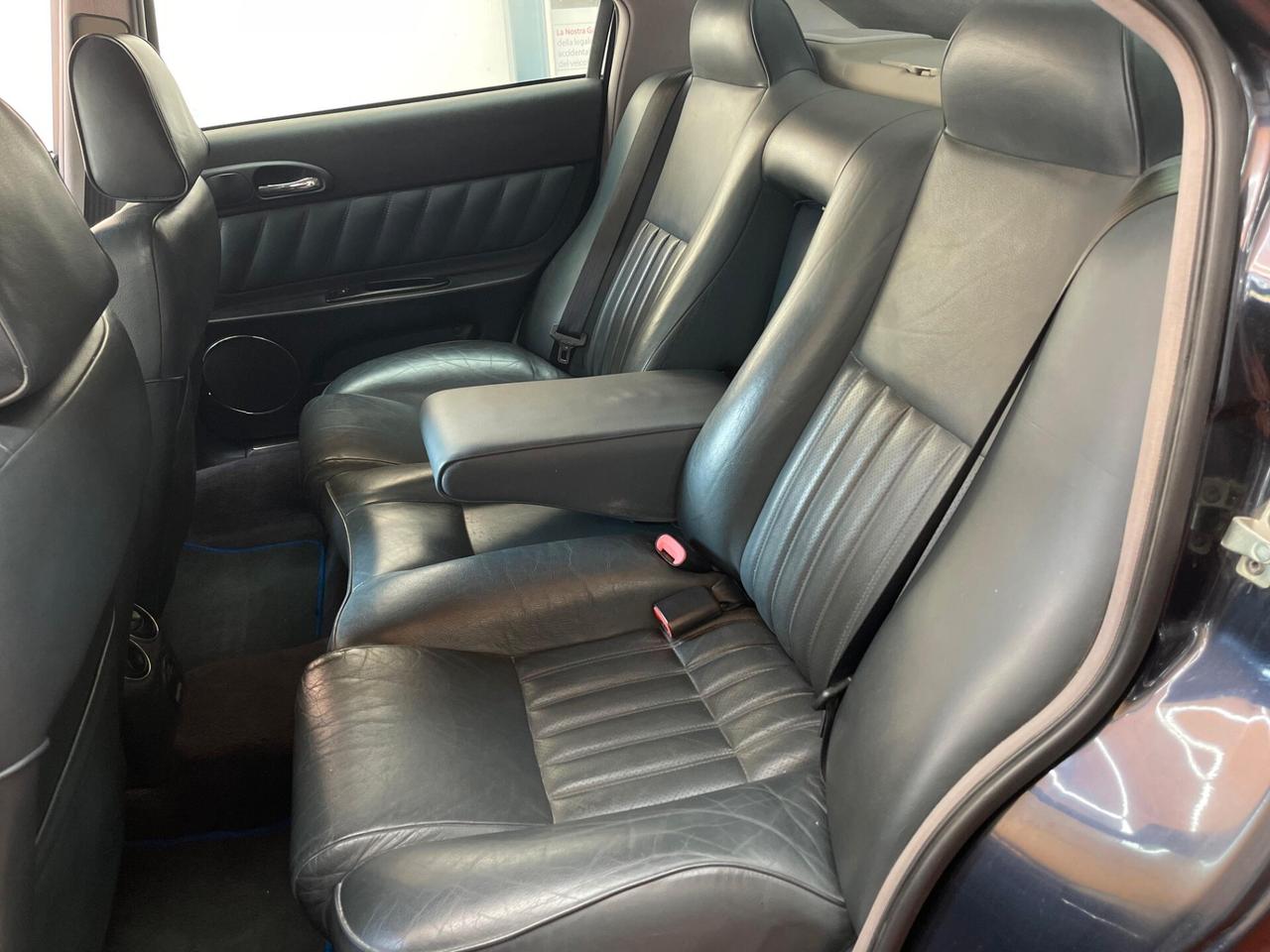 Alfa Romeo 166 2.4 JTD cat Distinctive