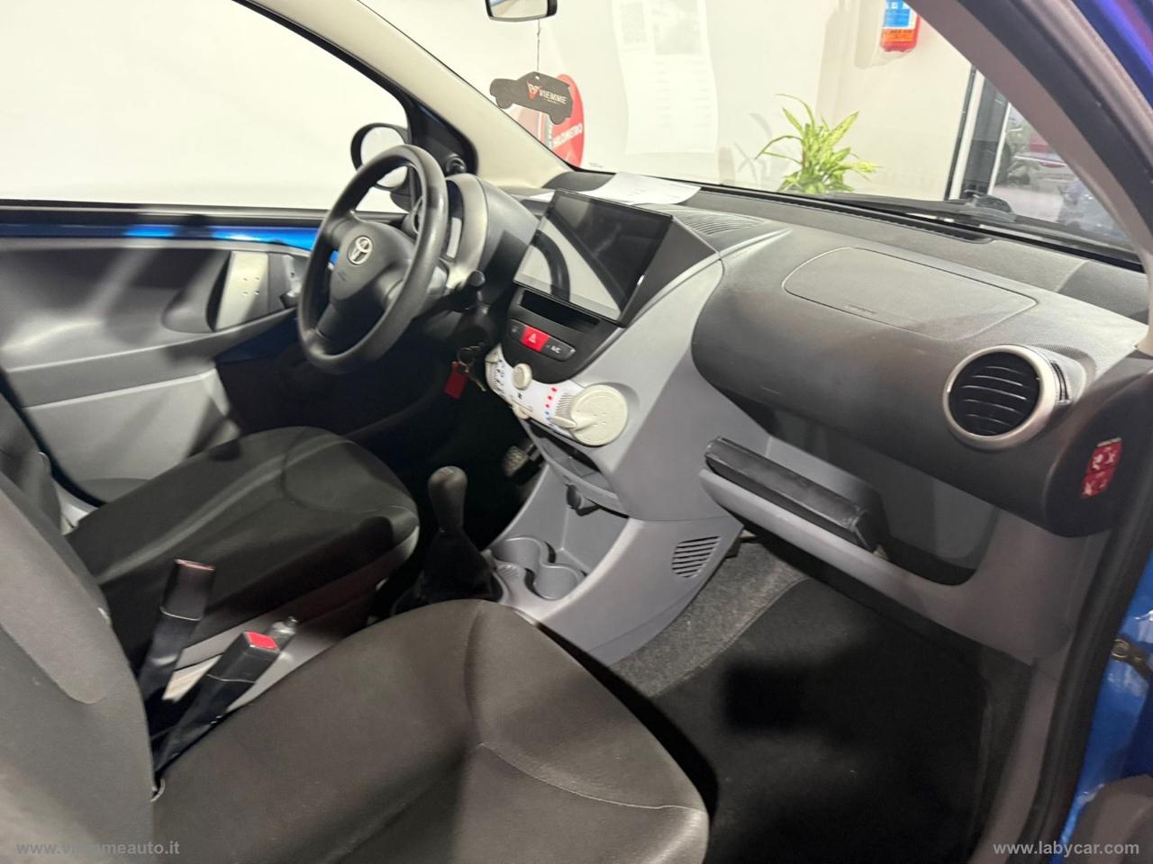 TOYOTA Aygo 1.0 VVT-i 5p. Now