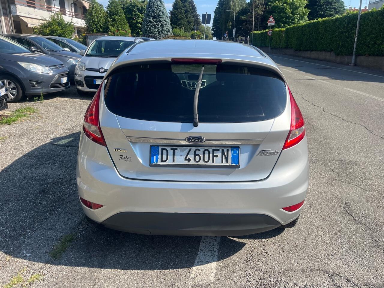 Ford Fiesta 1.4 TDCi 5p. Titanium