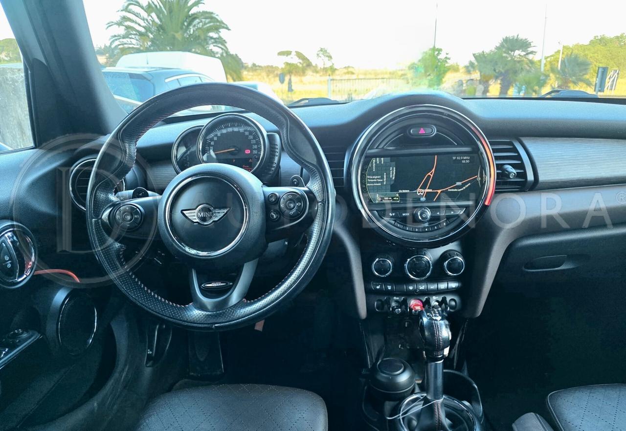 Mini 2.0 Cooper SD Business XL#AUTO#LED#PELLE#NAVI#AMBIENT LIGHT