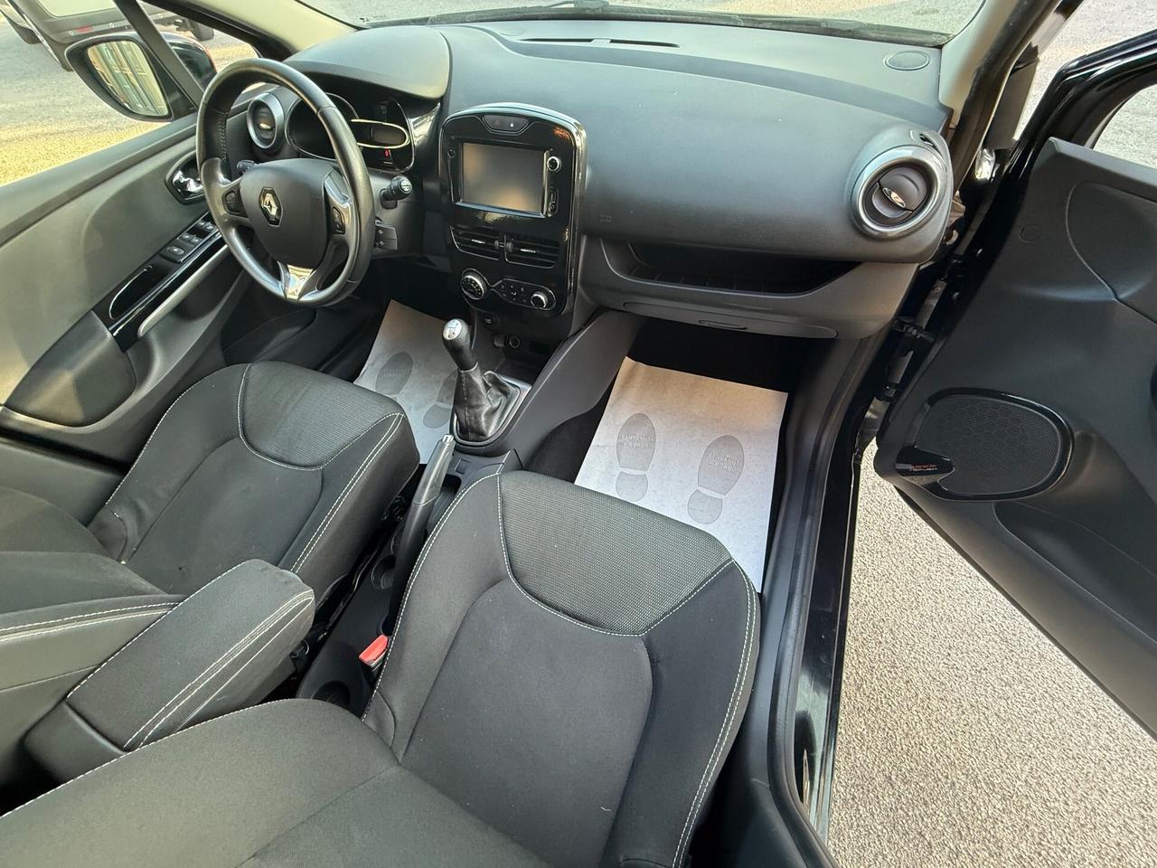 Renault Clio 1.2 75CV 5 porte - Neopatentati