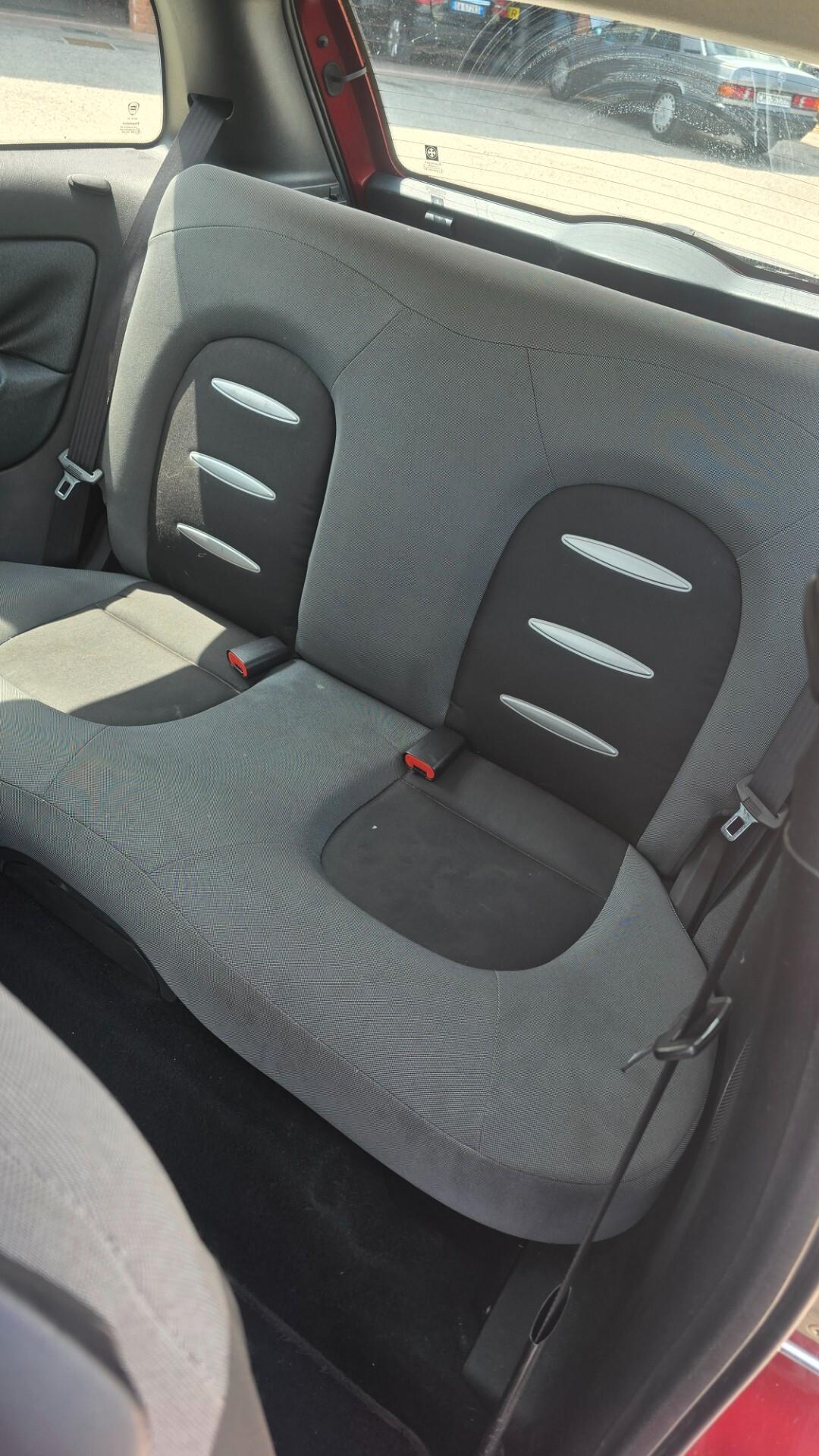 Lancia Ypsilon 1.2 Argento