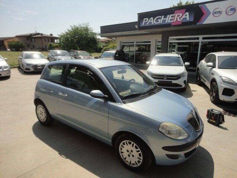 Lancia Ypsilon 1.2 Oro