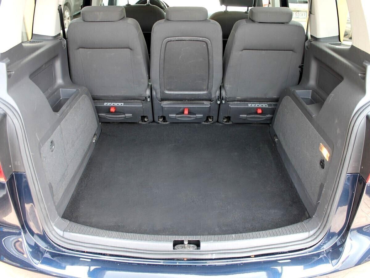 Volkswagen Touran 1.6 TDI DSG Comfortline