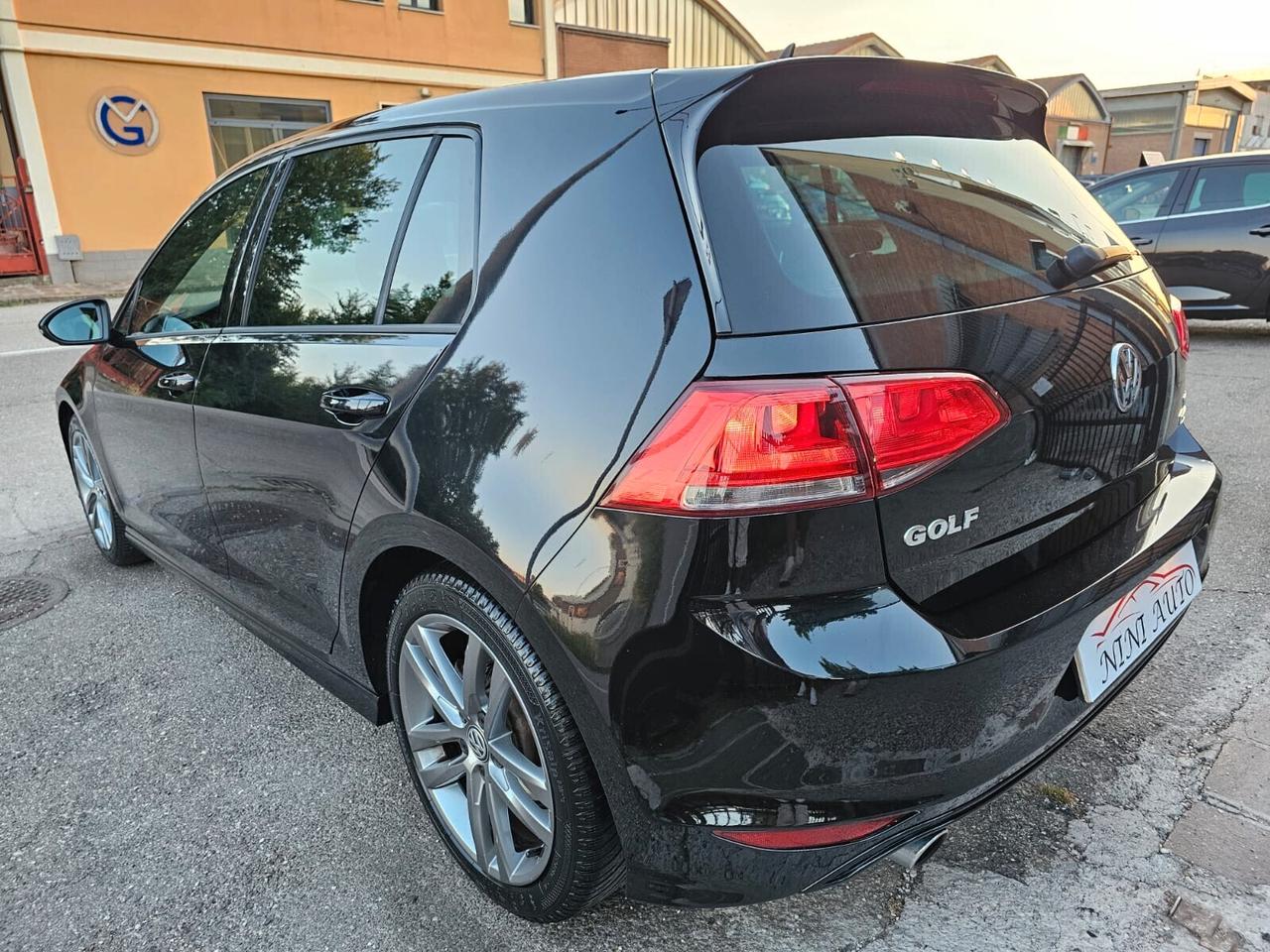 Volkswagen Golf 7 1.6 TDI 110cv R-Line Bluemotion*Unipro*Euro6*