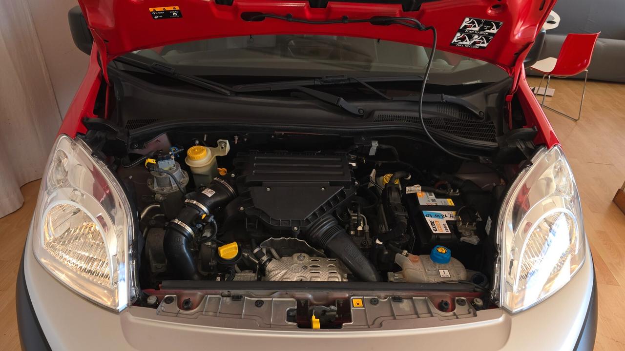 Fiat Fiorino 1.3 MJT 95CV Combinato Adventure