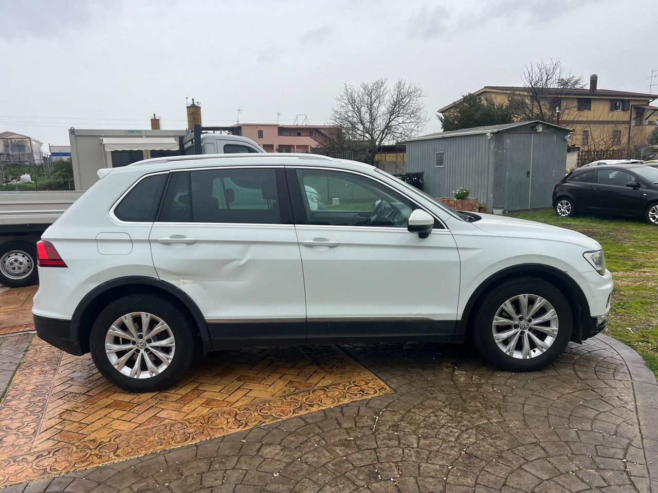 Volkswagen Tiguan 1.6 TDI SCR Style