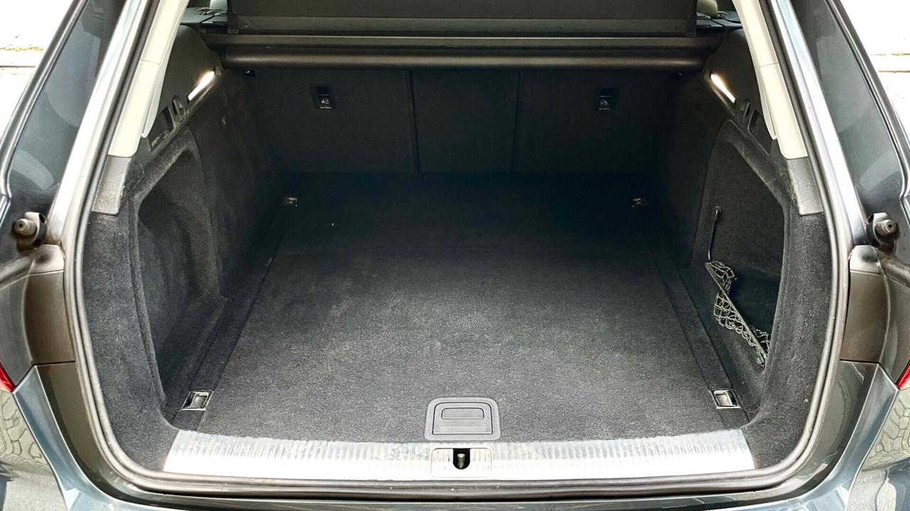 Audi A4 AUDI A4 AVANT 35 TDI S-TRONIC 163CV