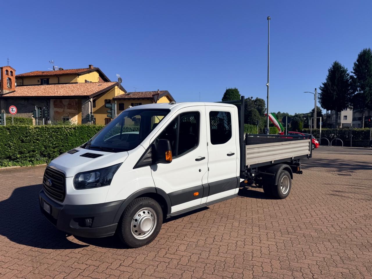 Ford transit 7 posti tibaltabile