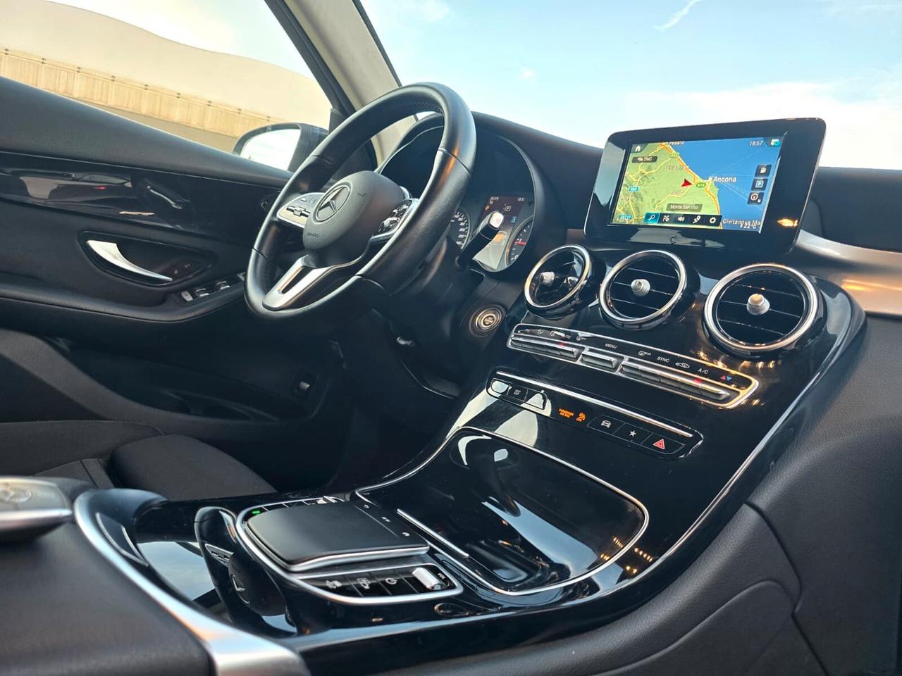 Mercedes-benz GLC 220 d 4Matic Business Extra