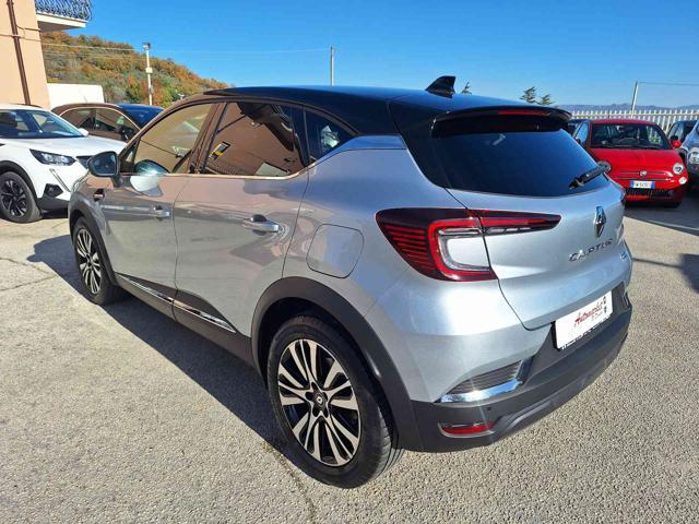 RENAULT Captur Plug-in Hybrid E-Tech 160 CV Initiale Paris