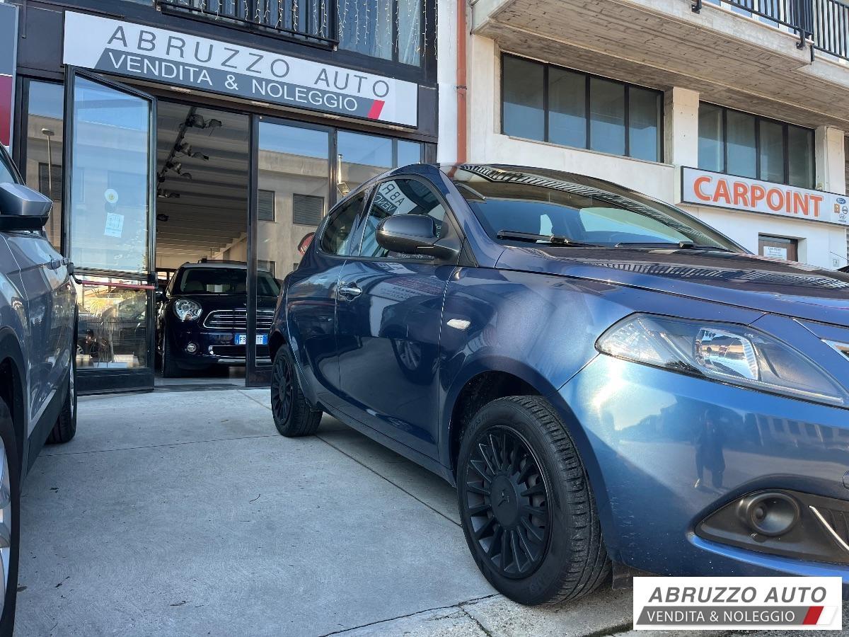 LANCIA Ypsilon 1.0 FireFly 5p.Hybryd 2 ANNI DI GARANZIA
