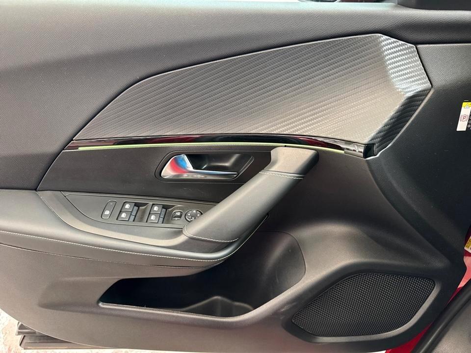 Peugeot 2008 PureTech 130 S&S GT