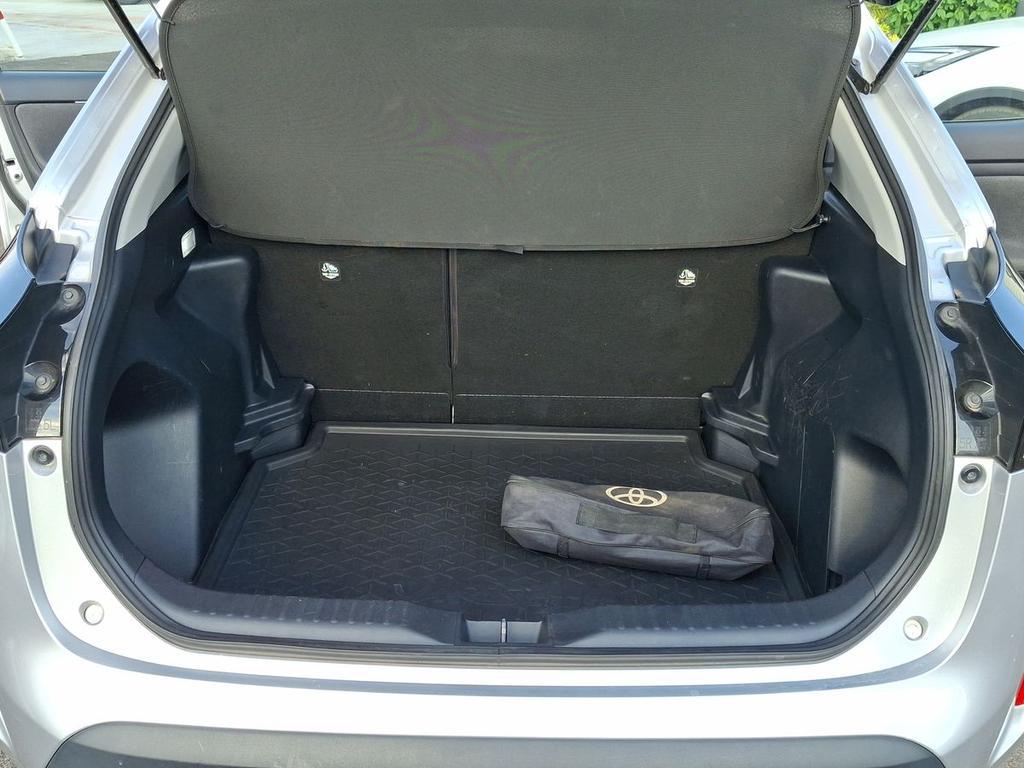 Toyota Yaris Cross 1.5h Active fwd 116cv e-cvt
