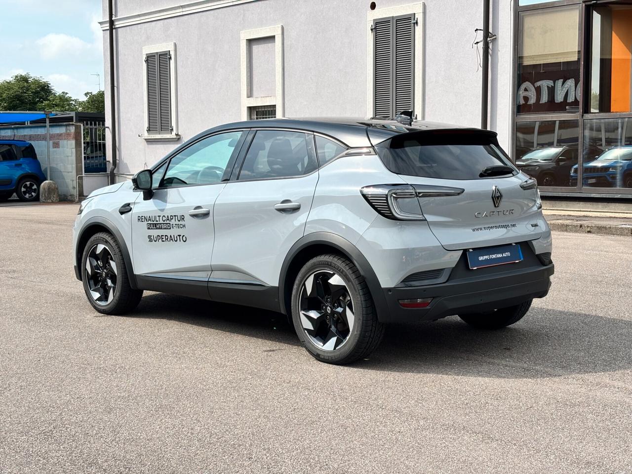 Renault CAPTUR TECHNO FULL HYBRID E-TECH 145CV
