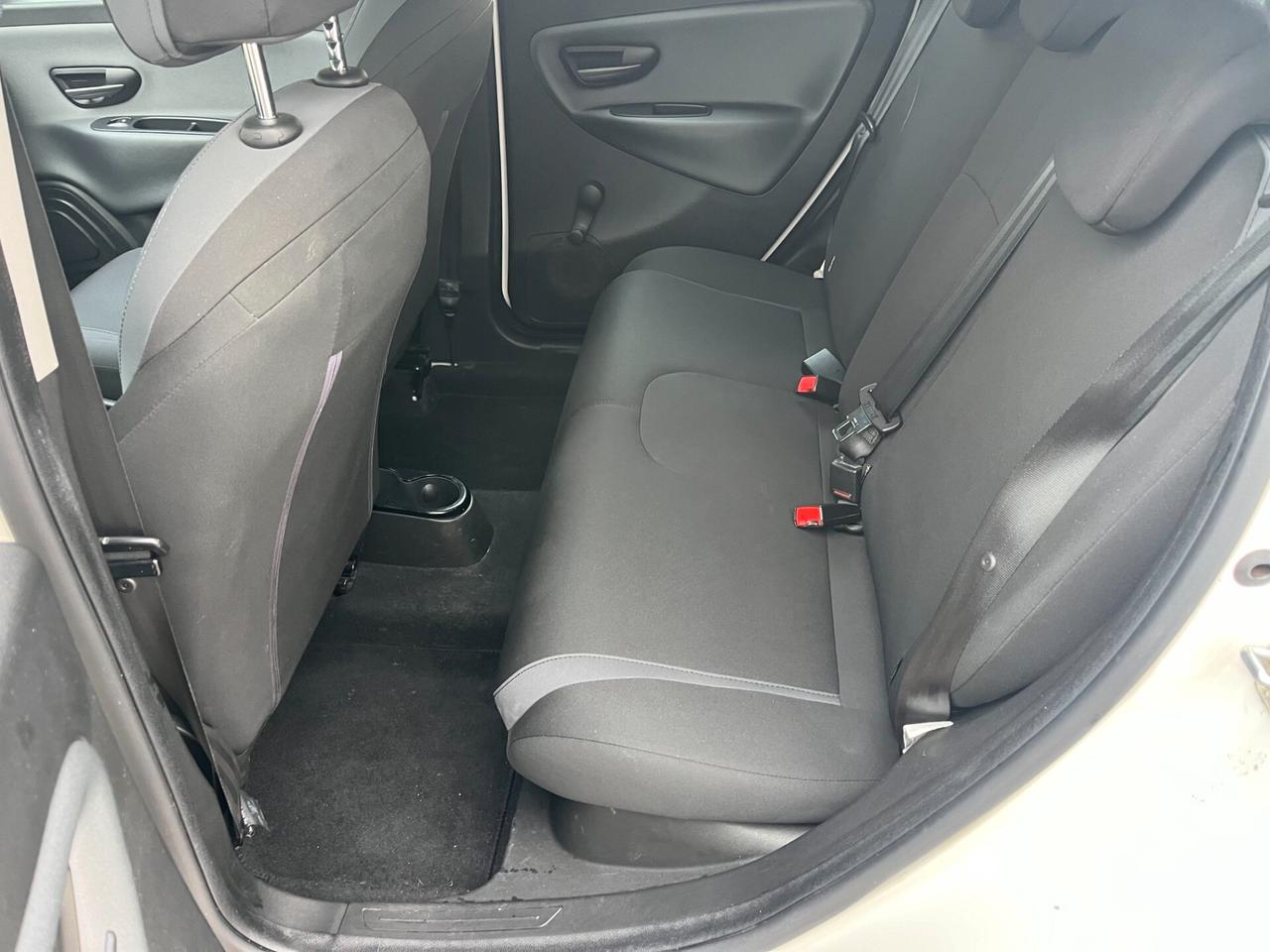 Lancia Ypsilon 1.2 69 CV 5 porte KM CERTIFICATI 1 PROPRIETARIO