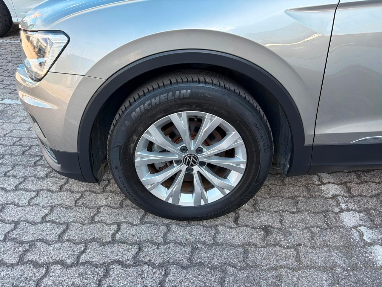 Volkswagen Tiguan 2.0 tdi Advanced 150cv dsg
