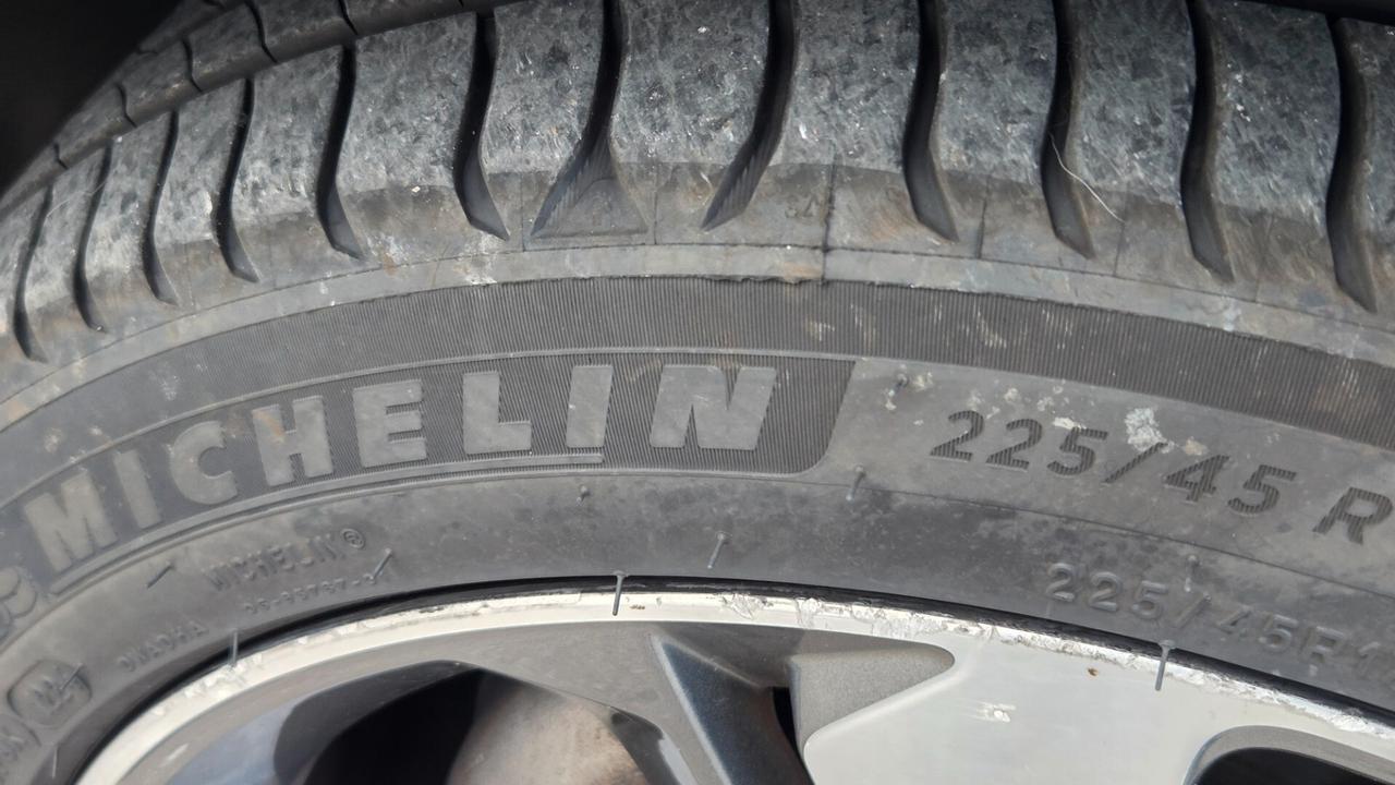 Peugeot 308 BlueHDi 120 S&S SW Allure