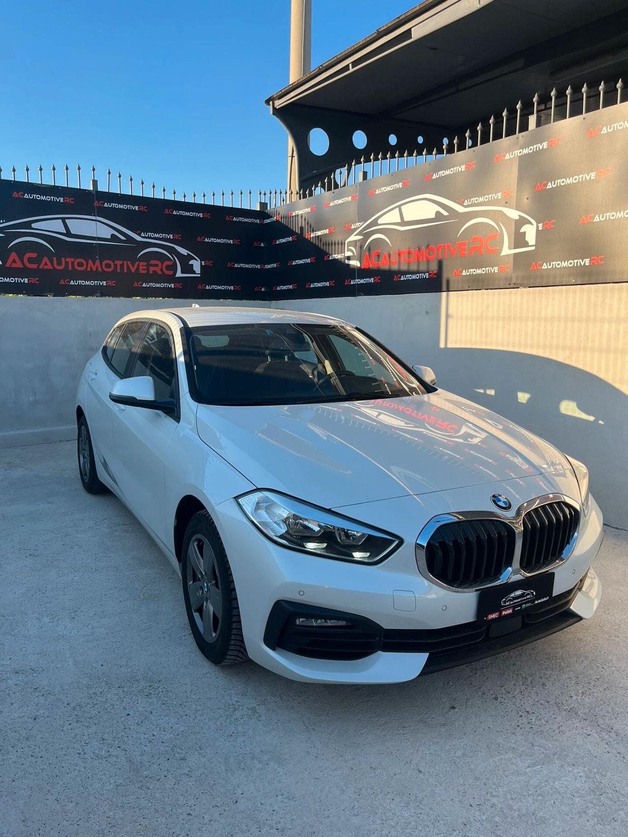 Bmw 116 116d 5p. Business Advantage