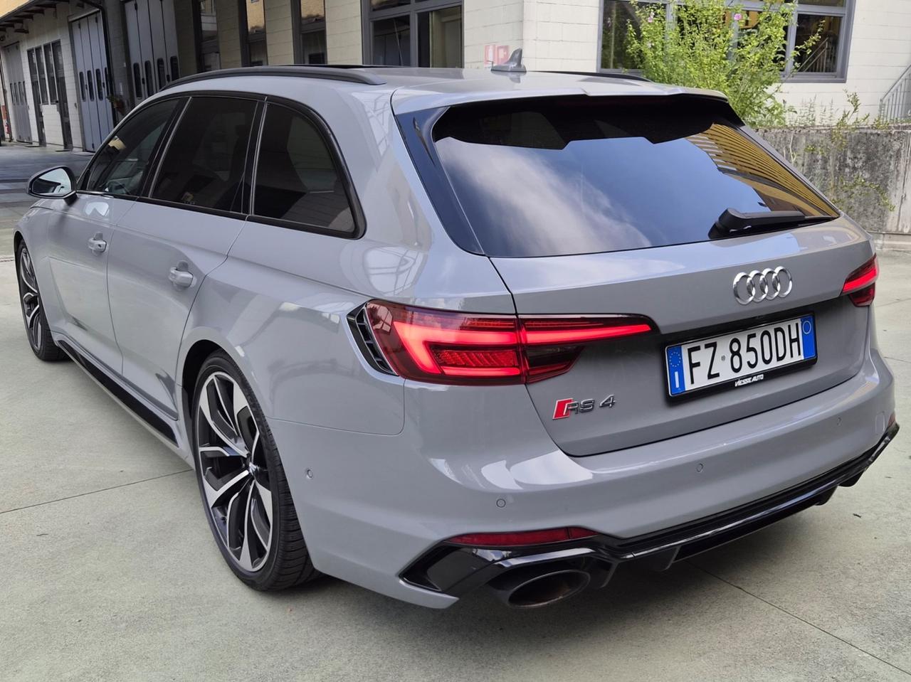 Audi A4 RS4 Avant 2.9 tfsi Exclusive edition Grigio Signal quattro