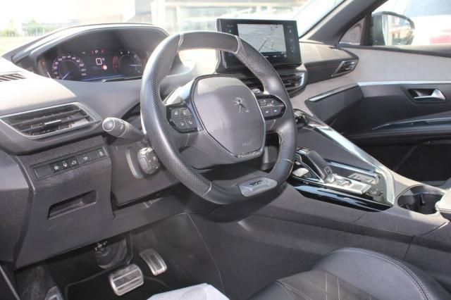 Peugeot 3008 II 1.5 bluehdi GT Pack 130cv eat8 Con TETTO APRIBILE