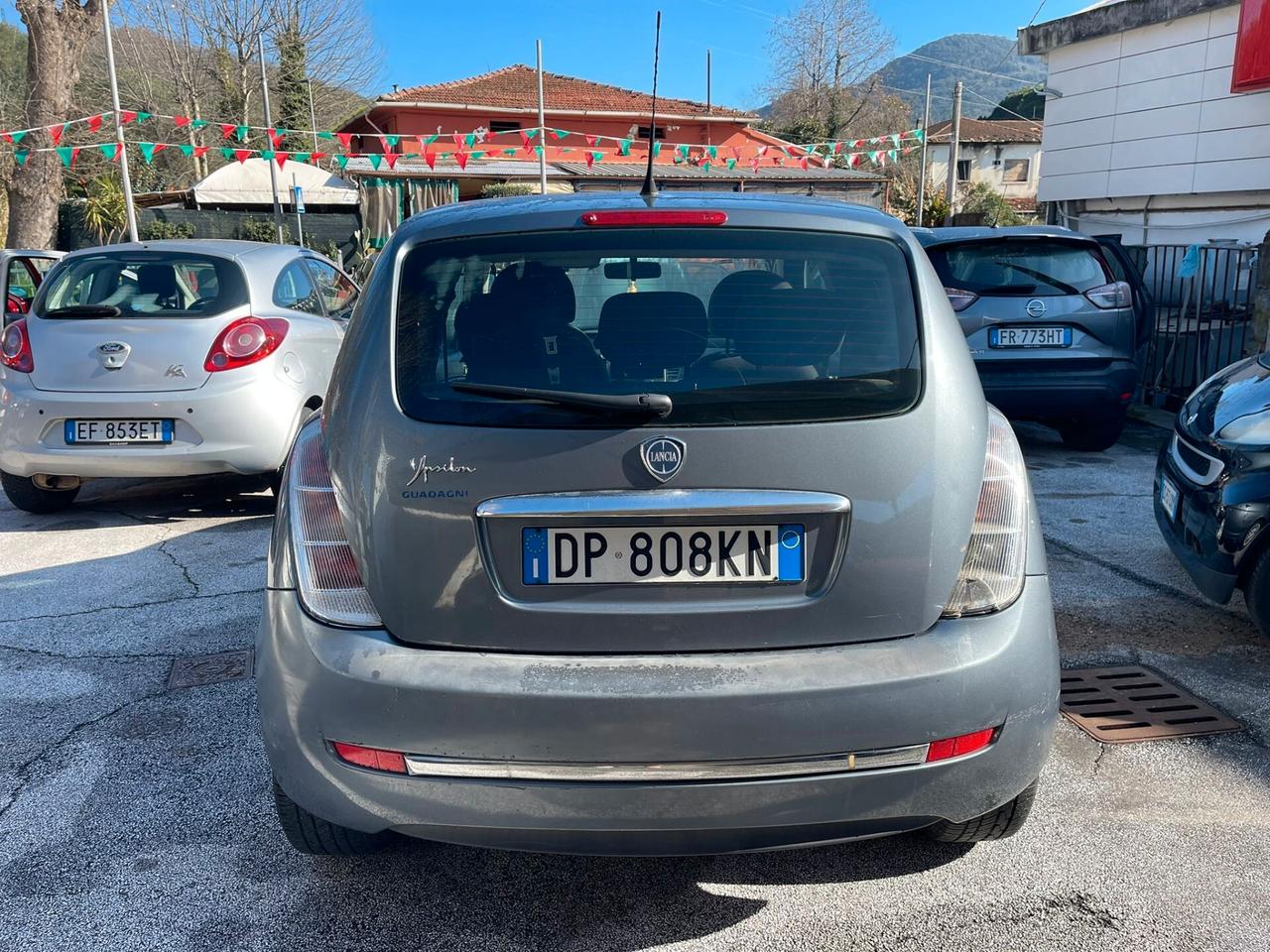 Lancia Ypsilon 1.2 Platino