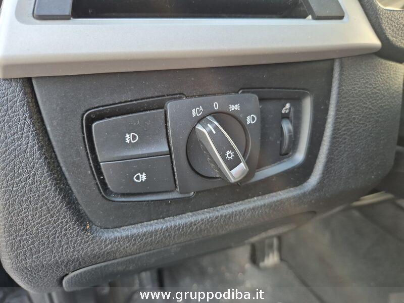 BMW Serie 3 F31 2015 Touring Diese 318d Touring Business Advantage auto