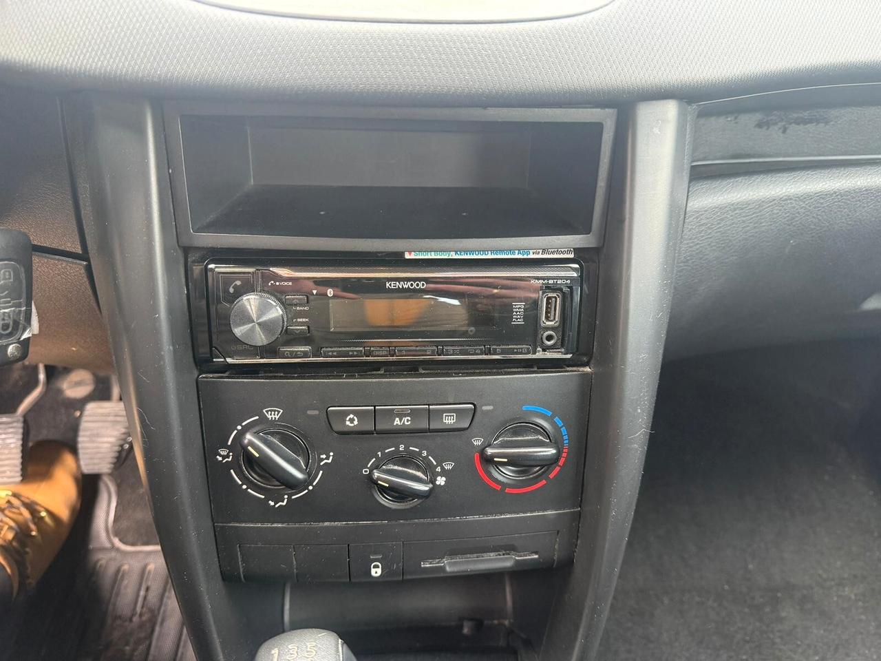 Peugeot 207 1.4 HDi 70CV 5p. X Line