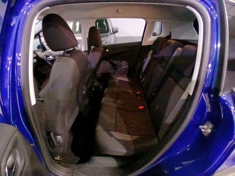 Peugeot 2008 BlueHDi 100 S&S Signature