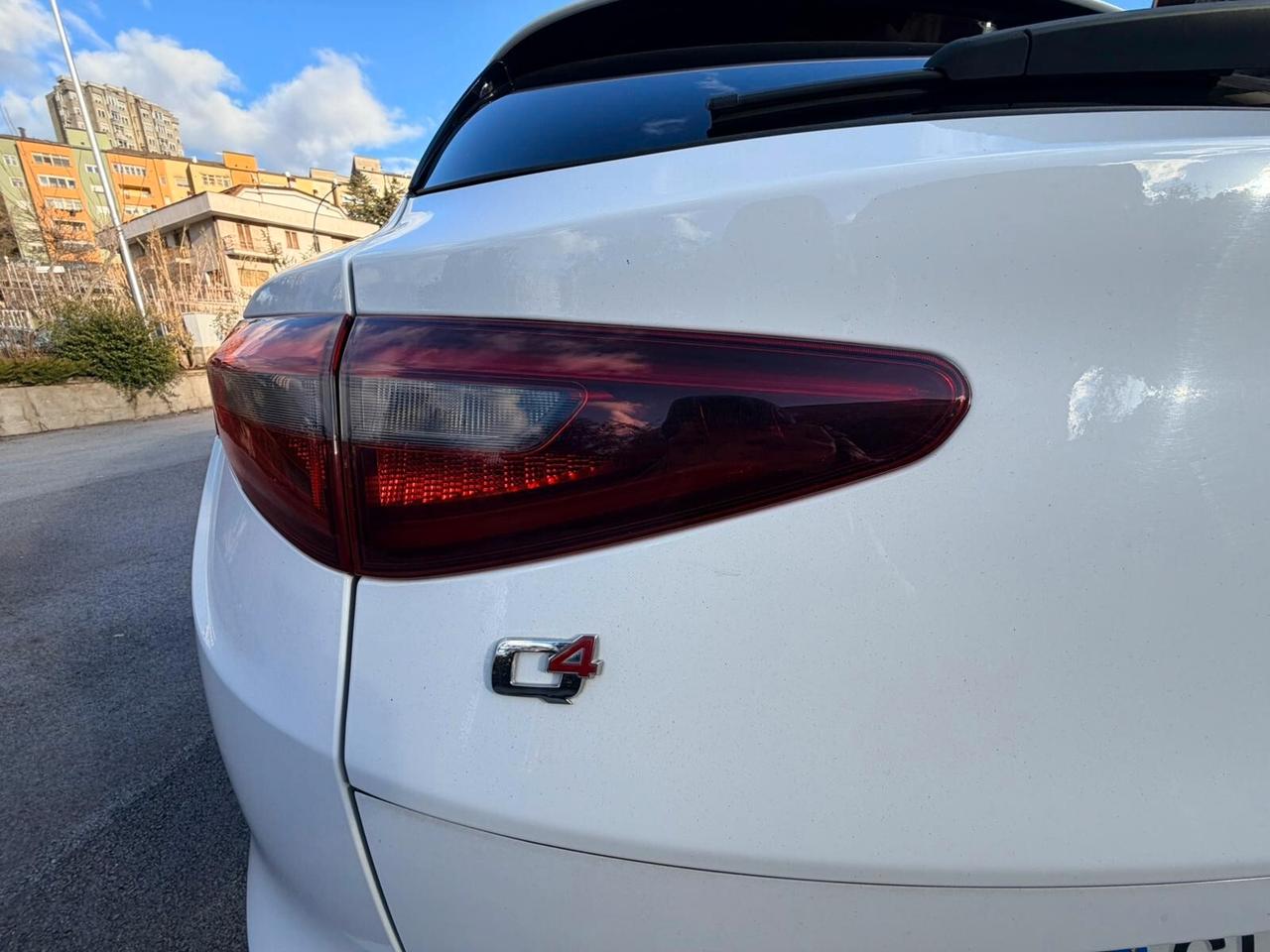 Alfa Romeo Stelvio 2.2 Turbodiesel 160 CV N1 AUTOCARRO 5 POSTI