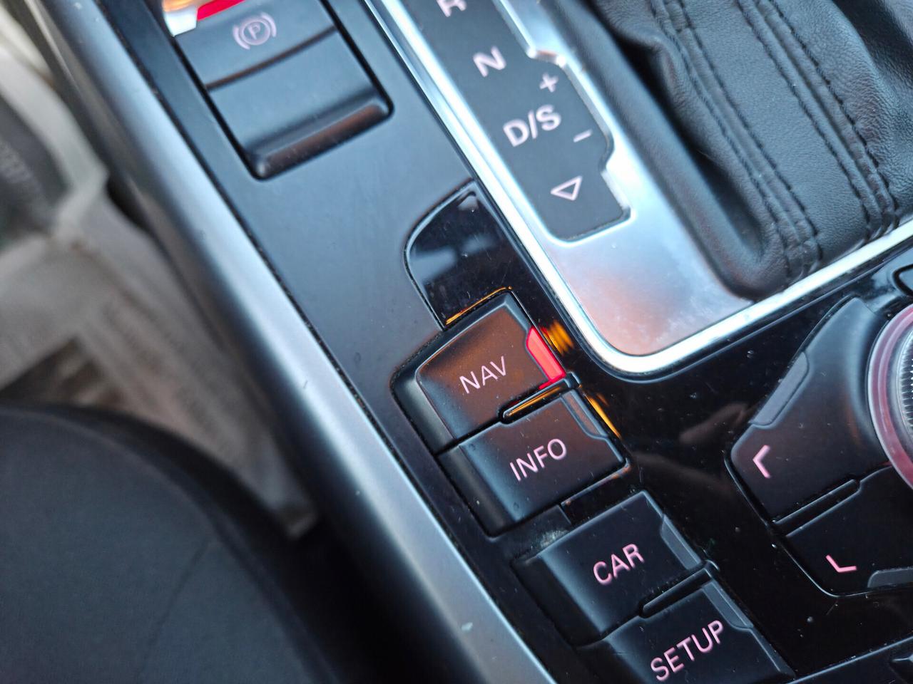 Audi A4 Avant 2.0 TDI 177CV mult. Advanced