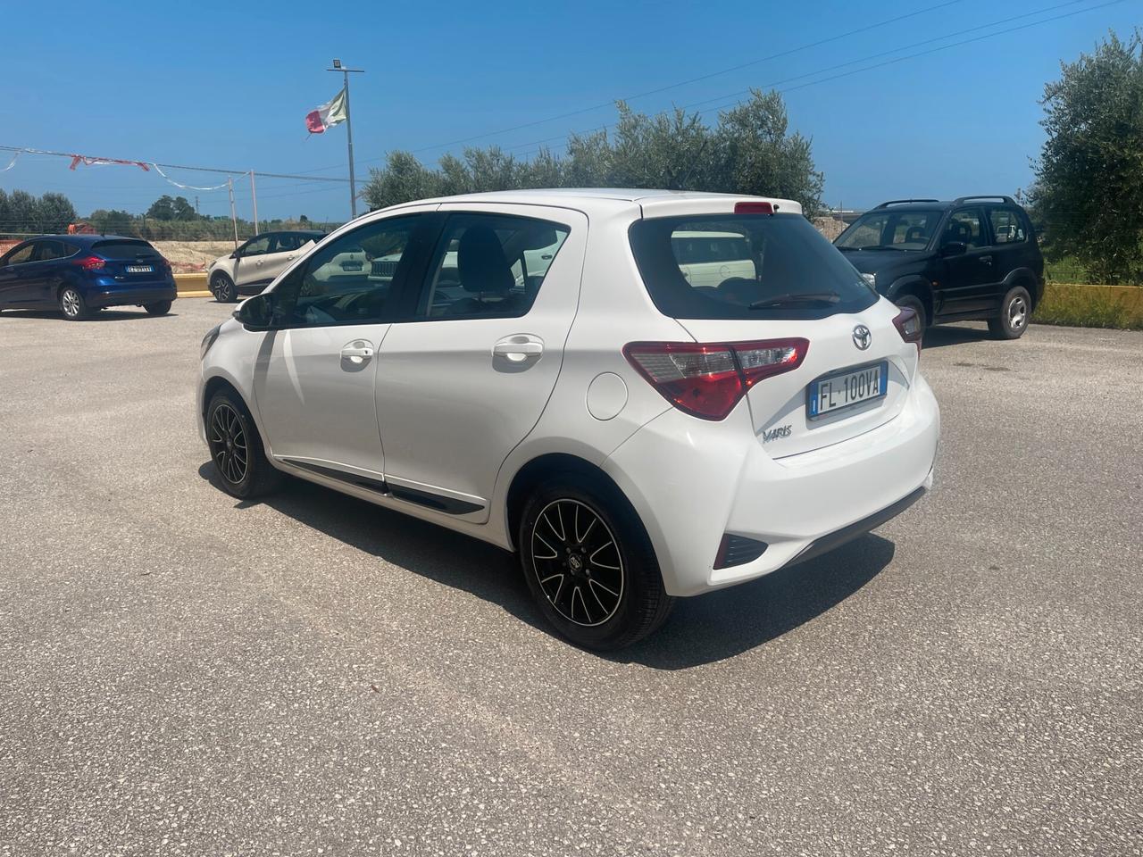 Toyota Yaris 1.0 5 porte Cool