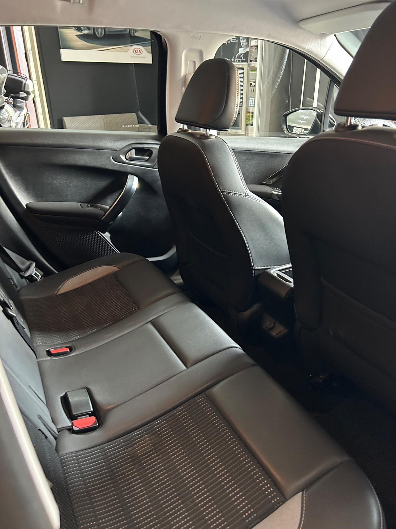 Peugeot 2008 PureTech Turbo 110 S&S Allure
