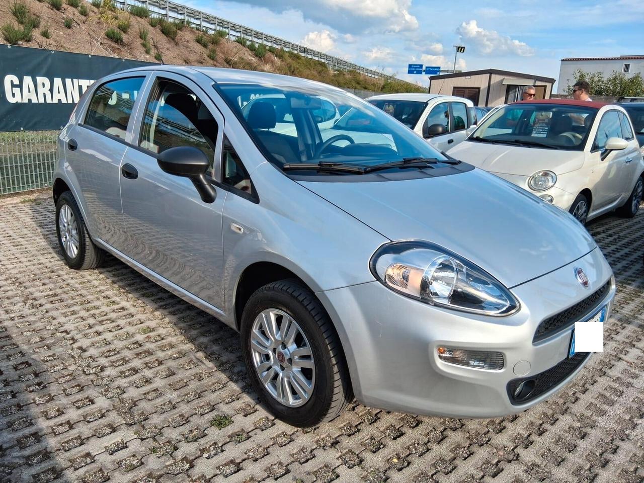 Fiat Punto 1.4 8V 5 porte Natural Power Street-2018