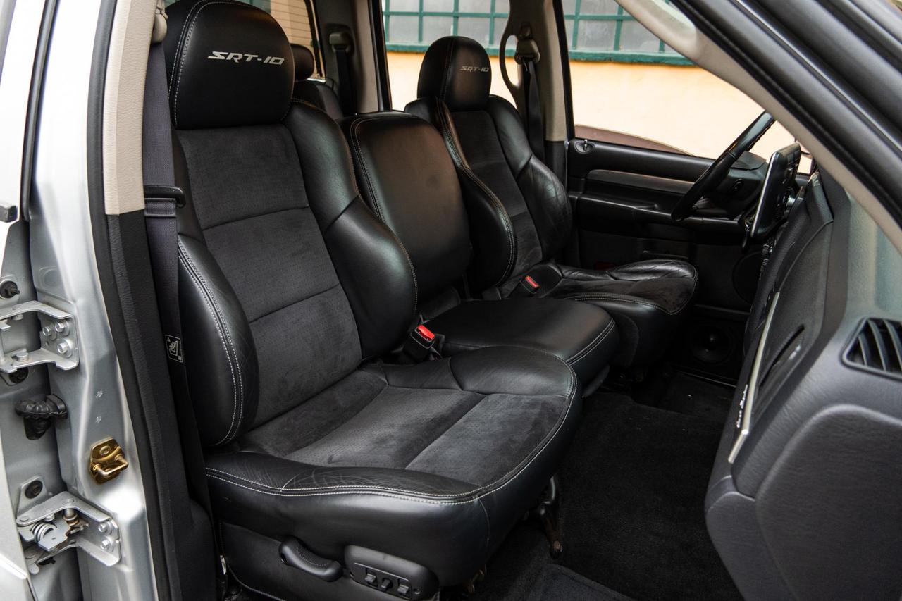 Dodge RAM 8.3 SRT-10 - V10 VIPER POWERED 507CV – IVA ESPOSTA