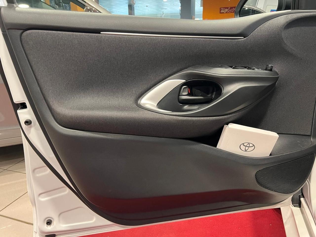 Toyota Yaris 1.5 Hybrid 5 porte Active