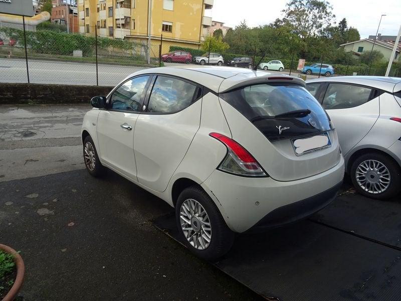 Lancia Ypsilon Ypsilon 0.9 Twinair 85 CV 5 porte Metano Ecochic Gold