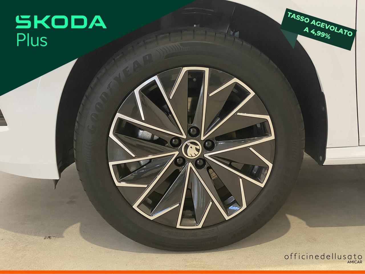 Skoda Kamiq 1.0 tsi 115cv black dots