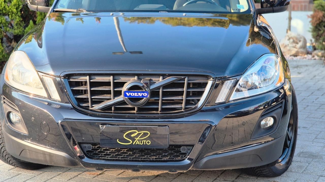 Volvo XC60 AWD 2.4/120KW/163CV /AUTOMATICO /SENSORI/PELLE/RSE