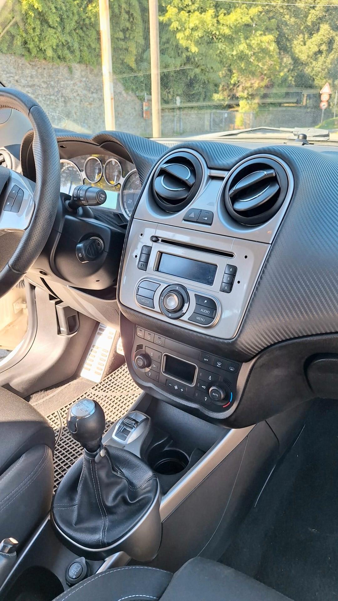 Alfa Romeo MiTo 1.4 benzina - 105cv - Tagliandata - Gomme Nuove