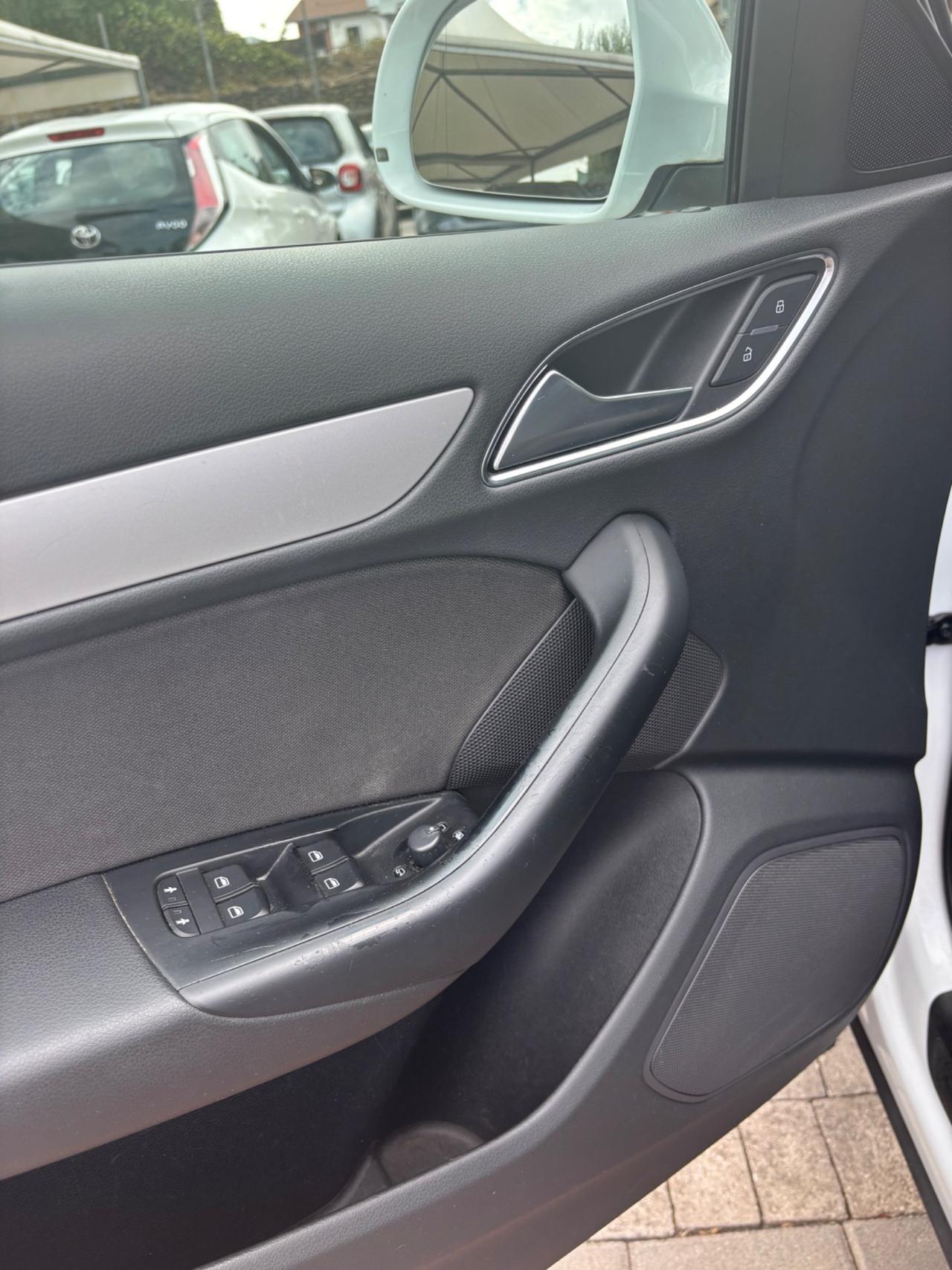 Audi Q3 2.0 TDI 120 CV Business 11/2016