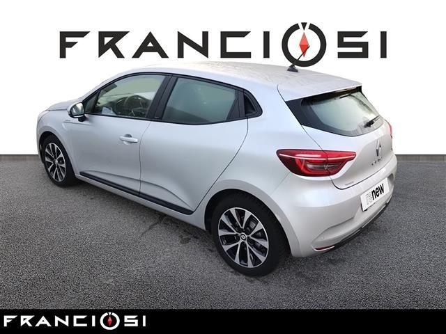 RENAULT Clio 1.6 E Tech hybrid Zen 140cv auto my21