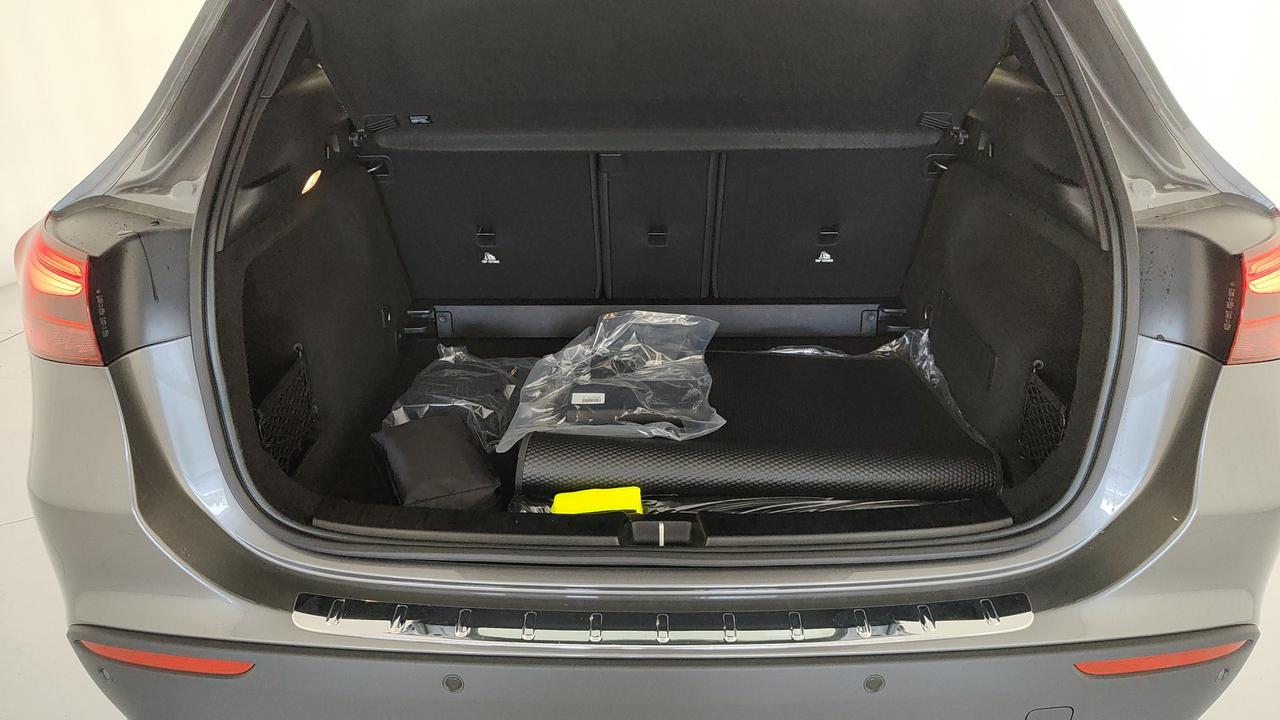 Mercedes-Benz GLA 200 d automatic