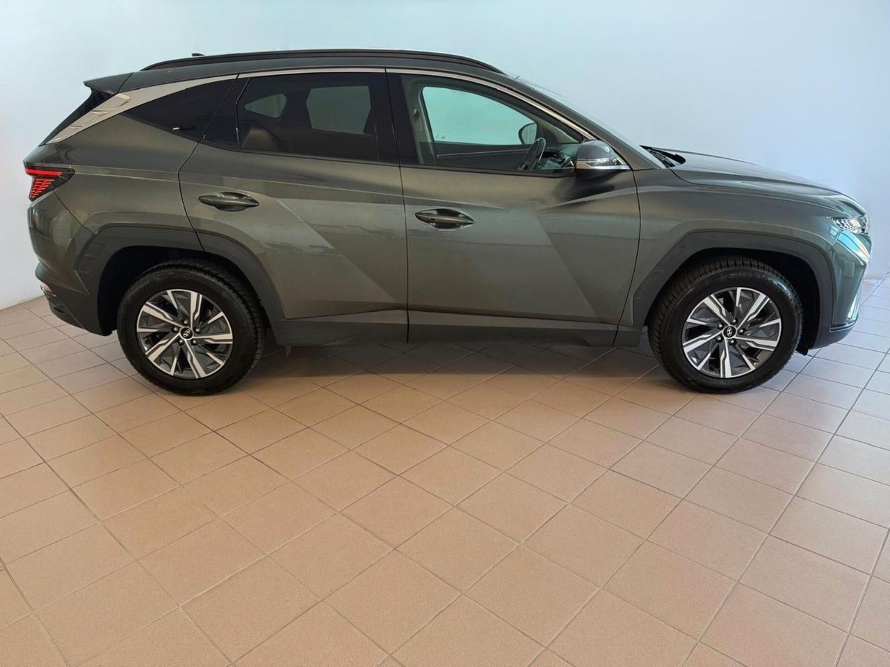 HYUNDAI TUCSON SUV 1.6 HEV 2WD 230CV XLINE AUTO