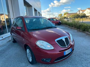 Lancia Ypsilon 1.2 Argento