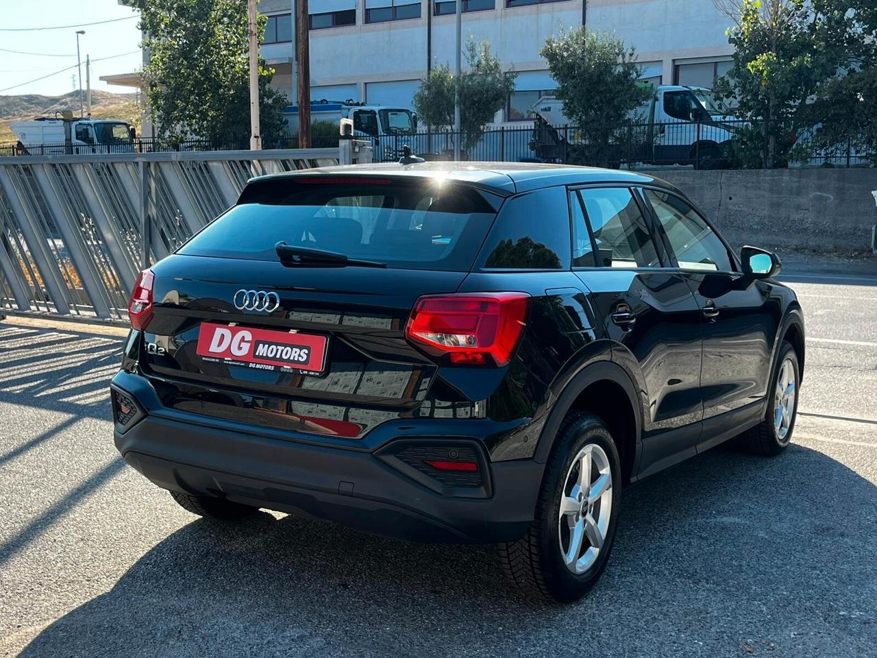 Audi Q2 30 TDI Business
