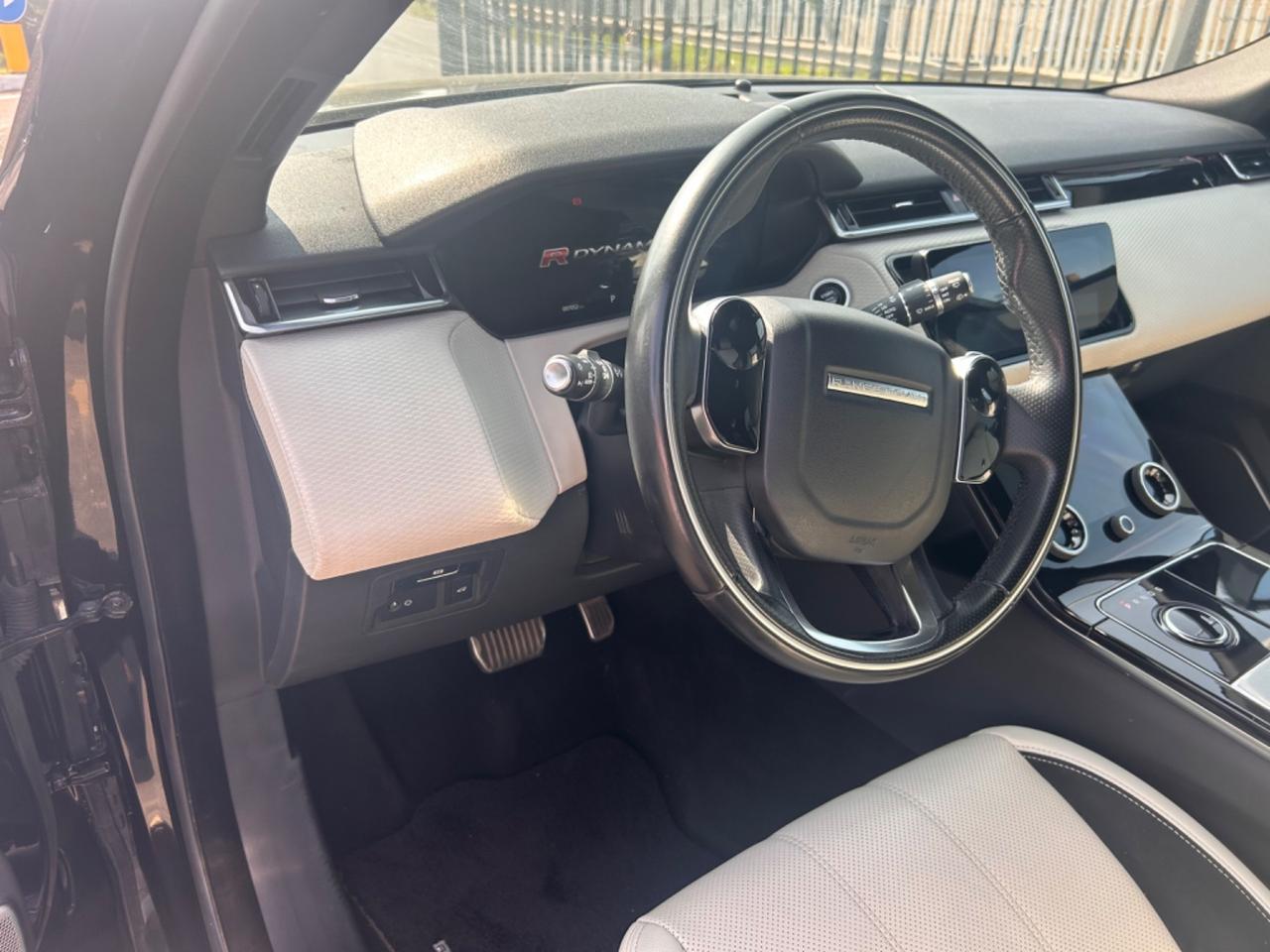 Land Rover Range Rover Velar Range Rover Velar 2.0D I4 240 CV R-Dynamic SE
