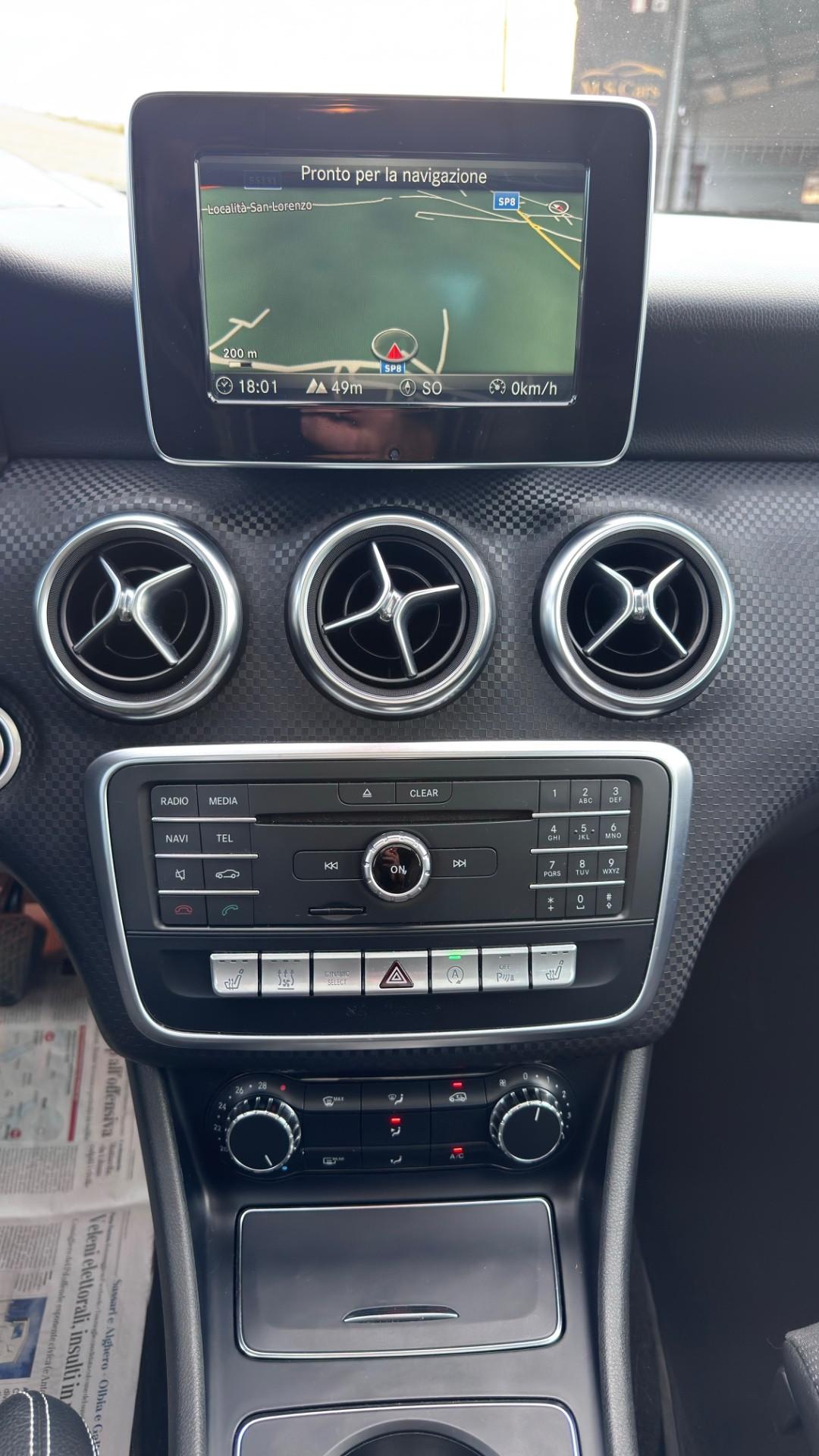 Mercedes-benz A 220 d Automatic Premium
