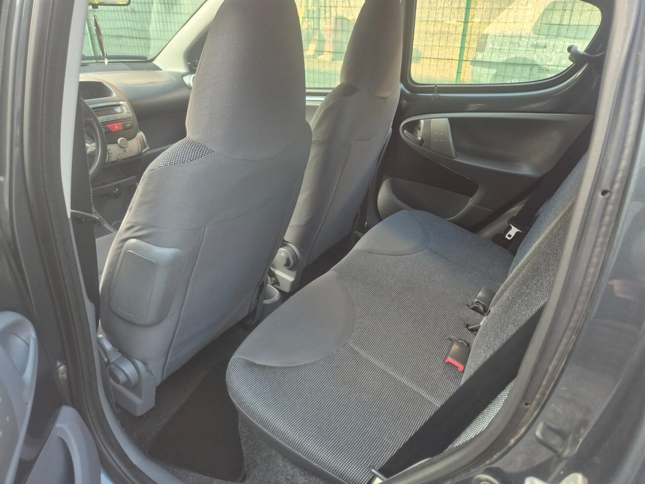 Peugeot 107 1.4 HDi 5p. Sweet Years